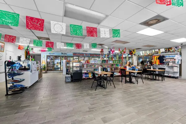4624 N HUBERT AVE, Tampa, FL 33614