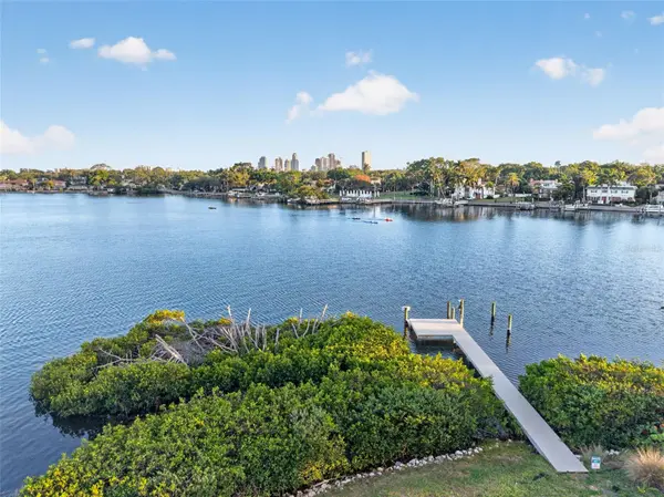 1026 MONTEREY BLVD NE, St Petersburg, FL 33704