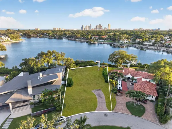 1026 MONTEREY BLVD NE, St Petersburg, FL 33704