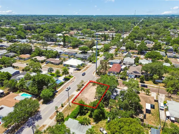 558 ROANOKE ST, Dunedin, FL 34698