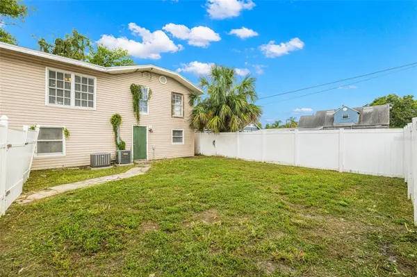 305 E HANNA AVE, Tampa, FL 33604