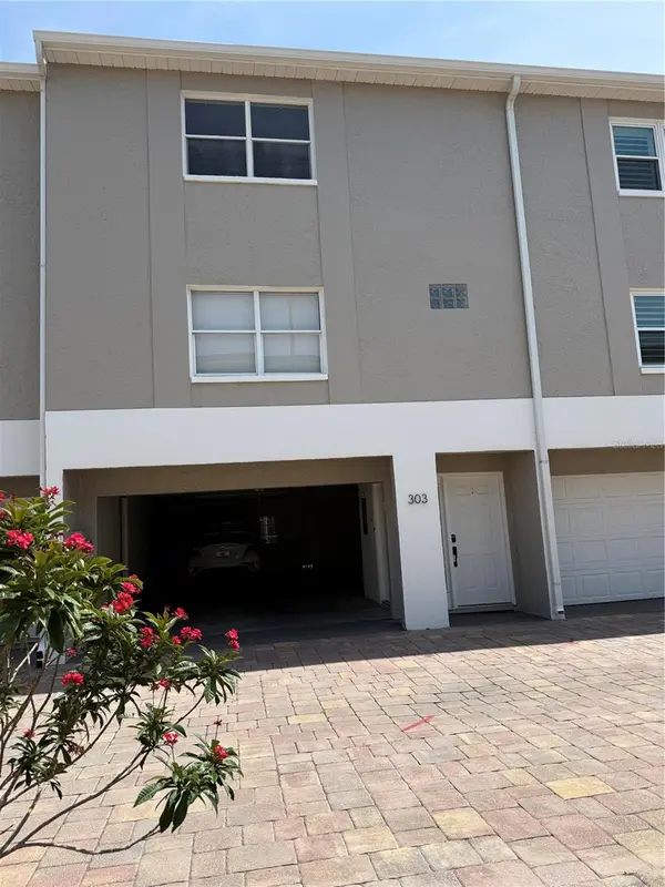 1117 PINELLAS BAYWAY S #303, Tierra Verde, FL 33715