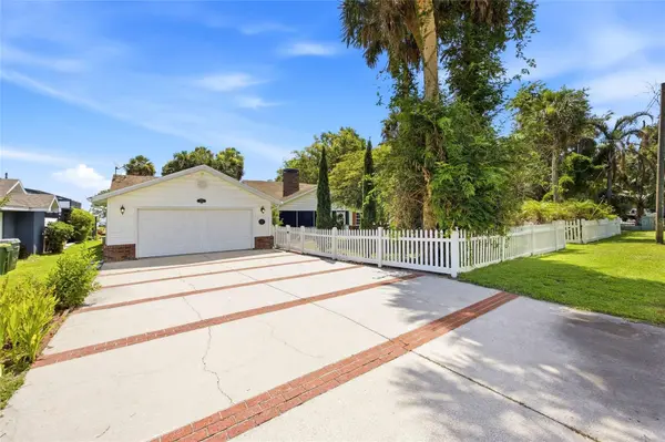 1100 N PALMETTO ST, Leesburg, FL 34748