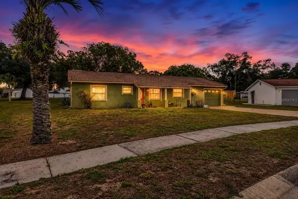 8429 JACQUELINE CT, Zephyrhills, FL 33541