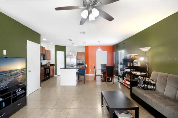 4605 SOMERSET HILL LN, Riverview, FL 33578