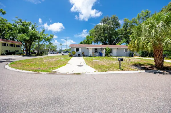 122 WERTZ DR, Largo, FL 33771