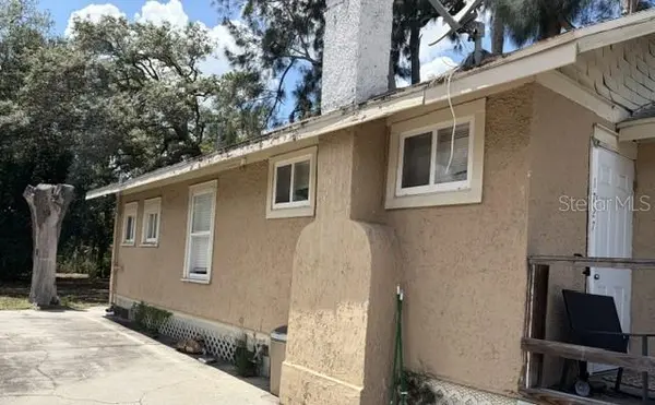 1727 45TH ST S #B, St Petersburg, FL 33711