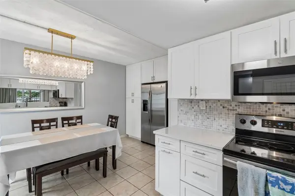 2424 W TAMPA BAY BLVD #I204, Tampa, FL 33607