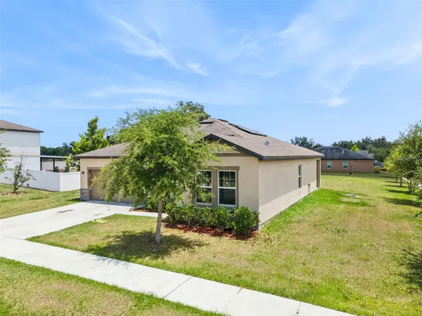 903 SHIMMERING OAKS LN, Seffner, FL 33584