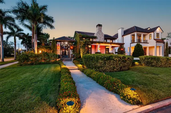 200 BRIGHTWATERS BLVD NE, St Petersburg, FL 33704
