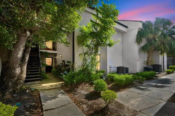 4745 PURITAN CIR #4745, Tampa, FL 33617