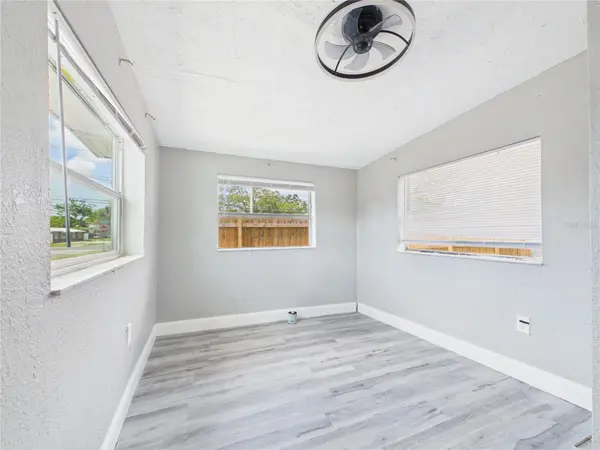 605 S DISSTON AVE, Tarpon Springs, FL 34689
