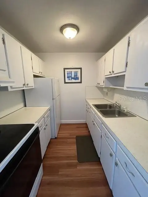 8075 112TH ST #203, Seminole, FL 33772