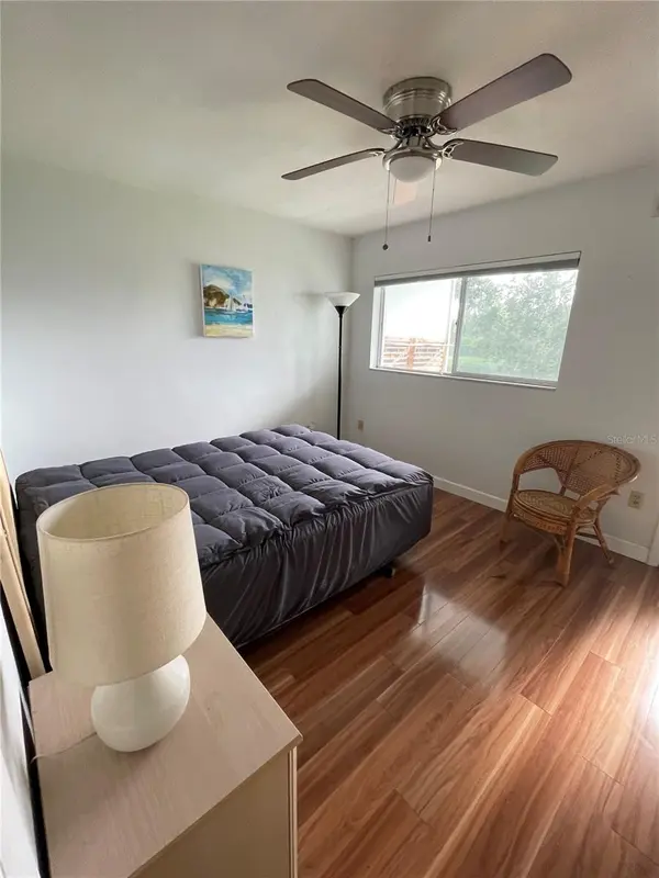 8075 112TH ST #203, Seminole, FL 33772