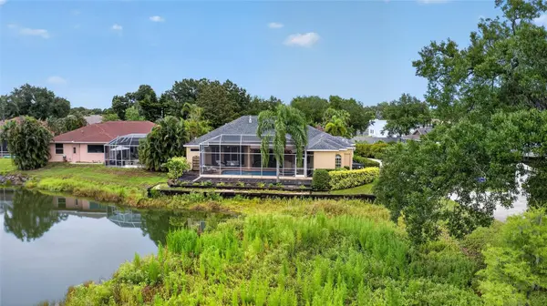5125 MAGNOLIA POND DR, Sarasota, FL 34233