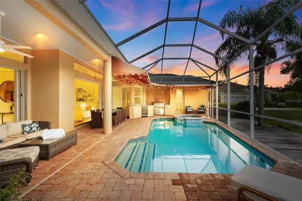5125 MAGNOLIA POND DR, Sarasota, FL 34233