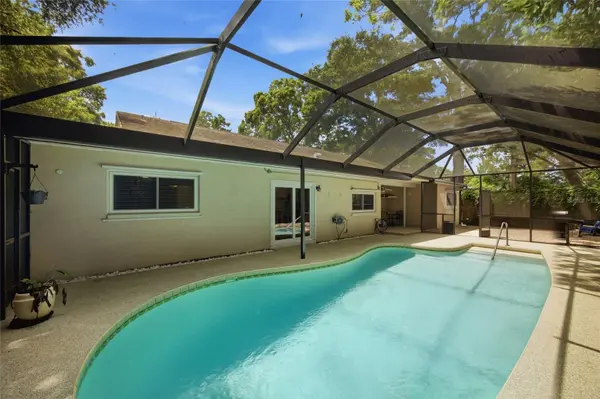 2447 GROVE RIDGE DR, Palm Harbor, FL 34683