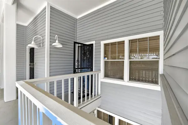 2599 DOLLY BAY DR #305, Palm Harbor, FL 34684