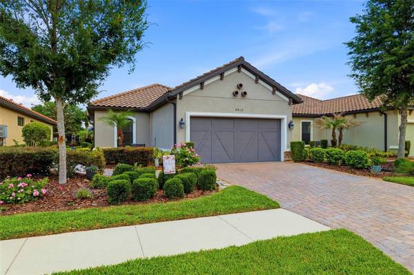 8412 ALBERATA VISTA DR, Tampa, FL 33647