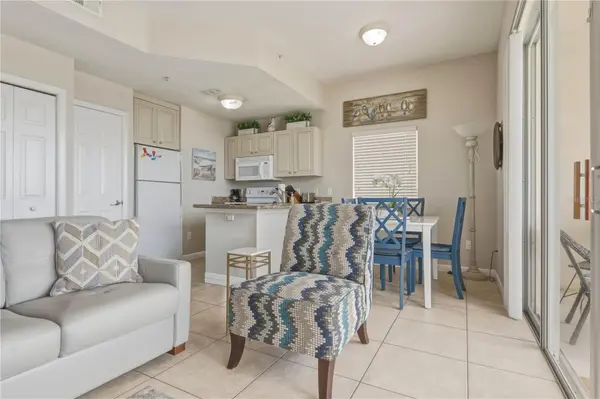 8800 BAY PINES BLVD #212, St Petersburg, FL 33709
