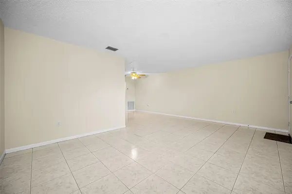 5750 80TH ST N #D101, St Petersburg, FL 33709