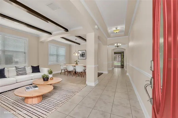 17433 NEW CROSS CIR, Lithia, FL 33547