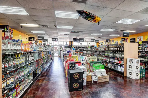 Address not disclosed, Land O Lakes, FL 34639