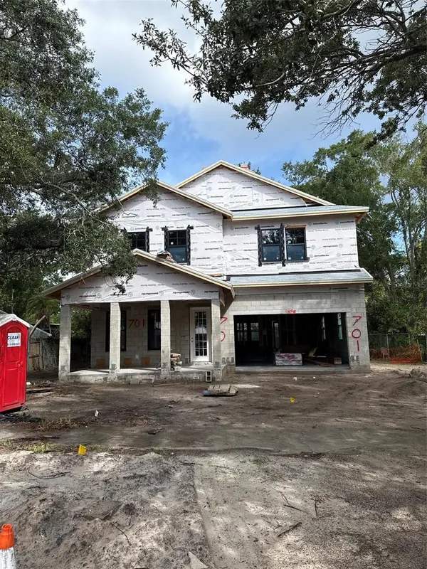 701 39TH AVE N, St Petersburg, FL 33703