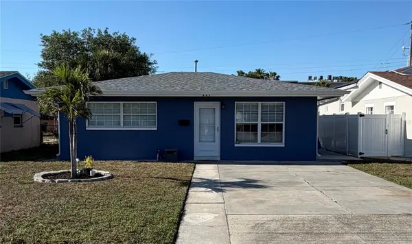 631 75TH AVE N, St Petersburg, FL 33702
