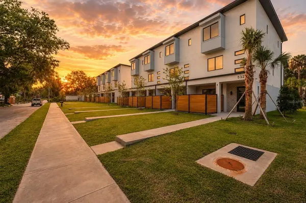 532 W PLAZA PL #3, Tampa, FL 33602