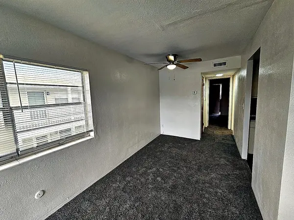 5924 5TH AVE N #A7, St Petersburg, FL 33710