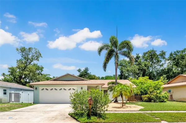 11775 112TH AVE, Seminole, FL 33778