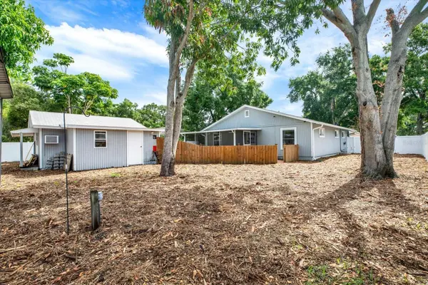 1978 DIX ST, Largo, FL 33774