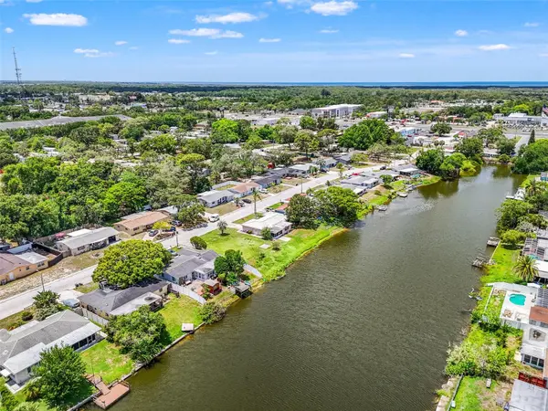 7211 ASHWOOD DR, Port Richey, FL 34668