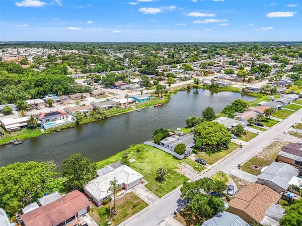 7211 ASHWOOD DR, Port Richey, FL 34668