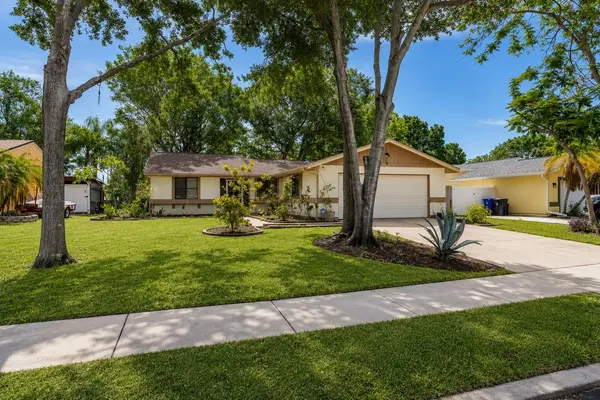 627 TIMBER BAY CIR W, Oldsmar, FL 34677