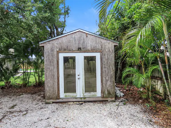 2434 65TH ST N, St Petersburg, FL 33710