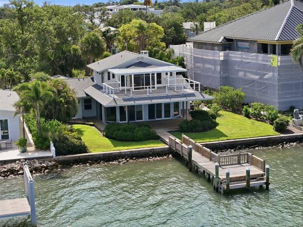 1832 VENETIAN POINT DR, Clearwater, FL 33755