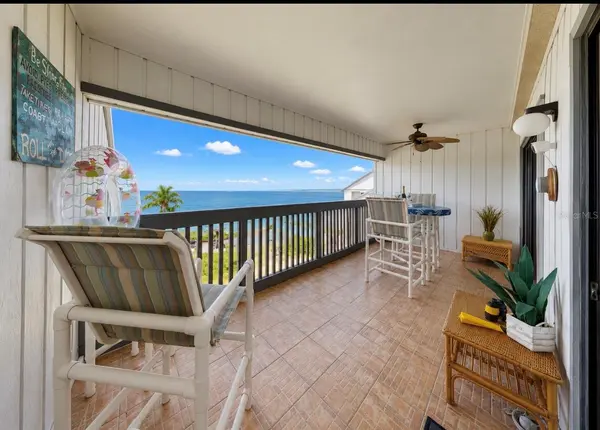 810 BAHIA DEL SOL DR #16, Ruskin, FL 33570
