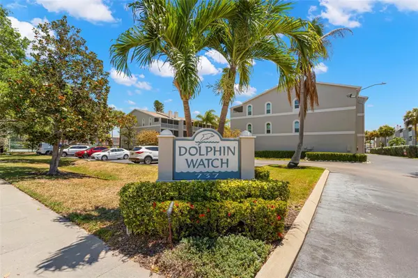 737 PINELLAS BAYWAY S #308, St Petersburg, FL 33715