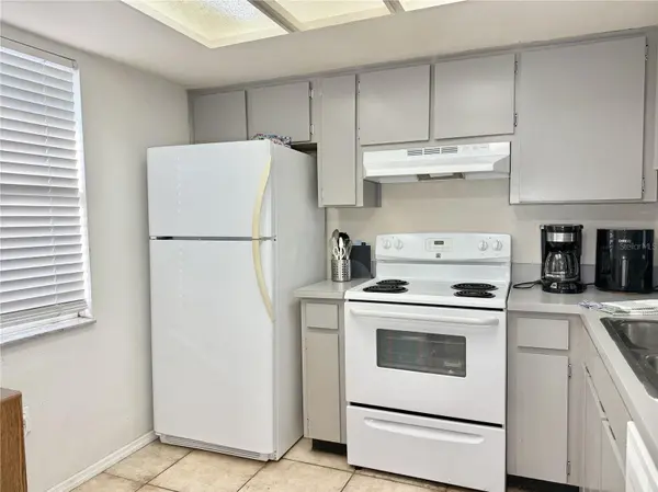5054 TERRACE CLUB LANE #101, Tampa, FL 33617