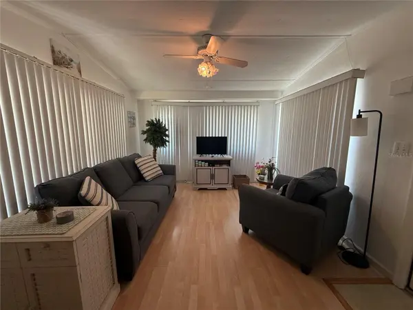 12674 SEMINOLE BLVD #S18, Largo, FL 33778