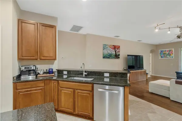 10859 BREAKING ROCKS DR, Tampa, FL 33647