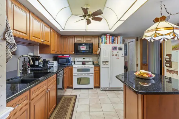 8921 S THOROUGHBRED PT, Inverness, FL 34452