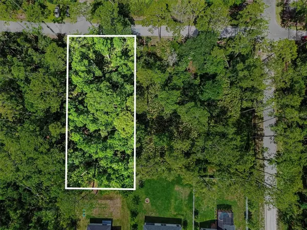1465 EAST Pkwy, Deland, FL 32724
