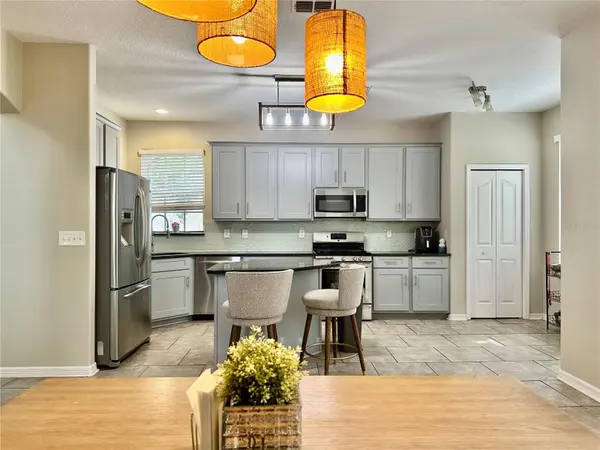 12014 DEACONS CROFT LN, Tampa, FL 33626