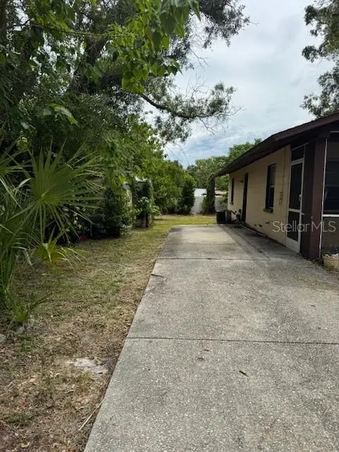 8609 N 13TH ST, Tampa, FL 33604