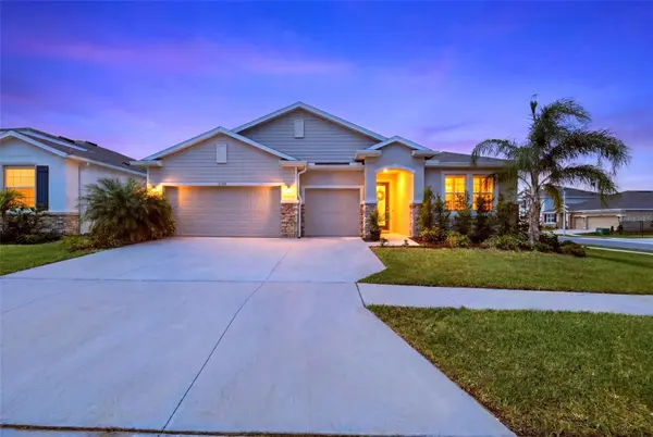 32337 CONCHSHELL SAIL ST, Wesley Chapel, FL 33545