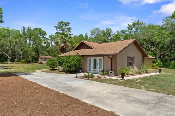 807 W NATIONAL ST, Hernando, FL 34442
