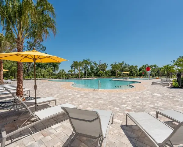 10473 CURVING CREEK LOOP, Parrish, FL 34219
